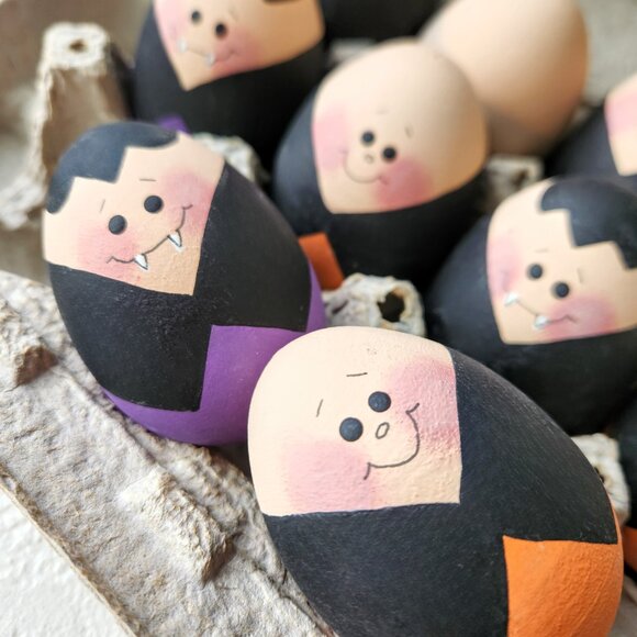 Hand-Painted Vampire Eggs, Halloween Decor, Alternative Ester, Cute & Creepy - Picture 6 of 10